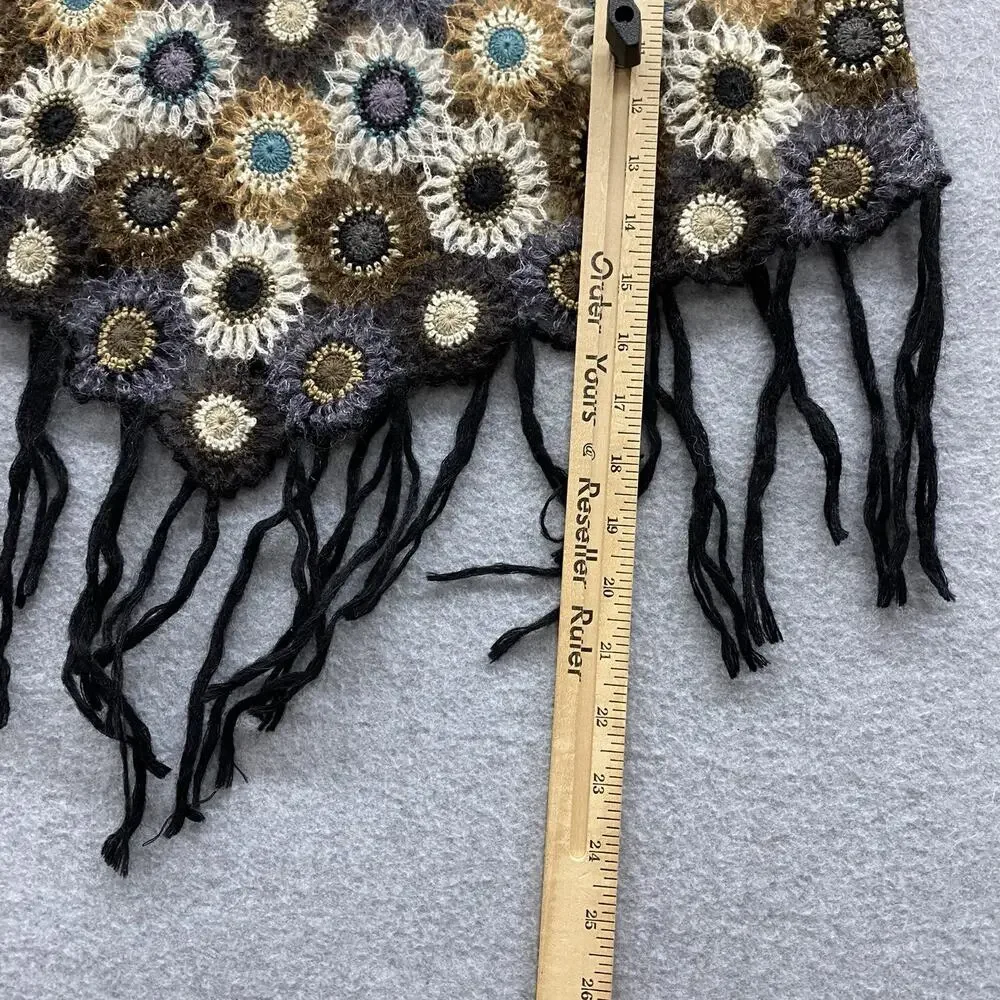LuLu Crochet Floral Poncho Capelet Kid Mohair Wool Fringe Boho Festival One Size